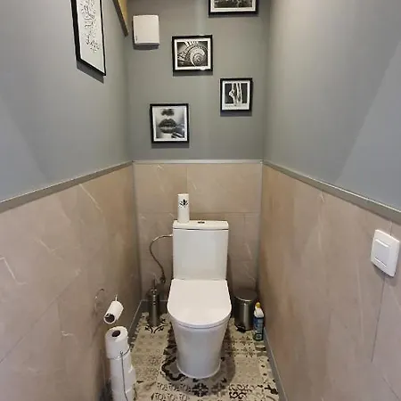 Bed'n'bulles - Wellness Privatif B&B 디넝